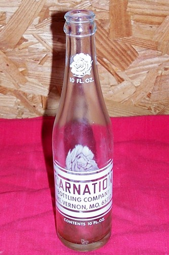 Vecchia bottiglia garofano